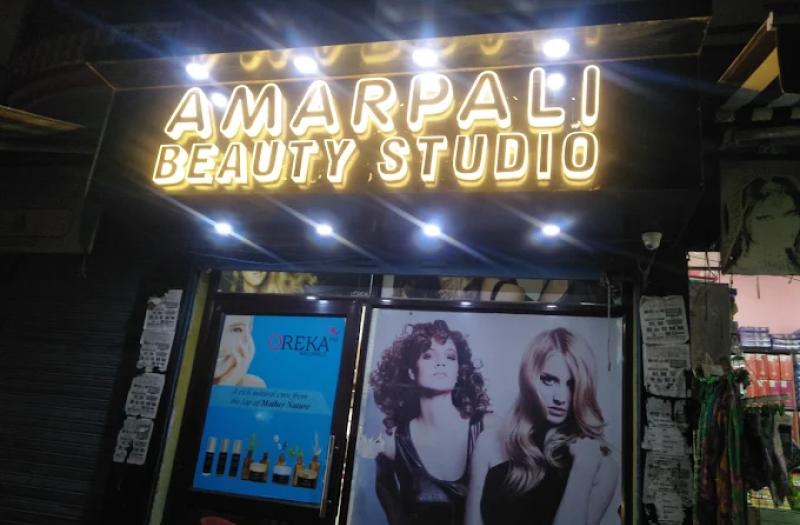amrapali-beauty-parlour-roorkee-1